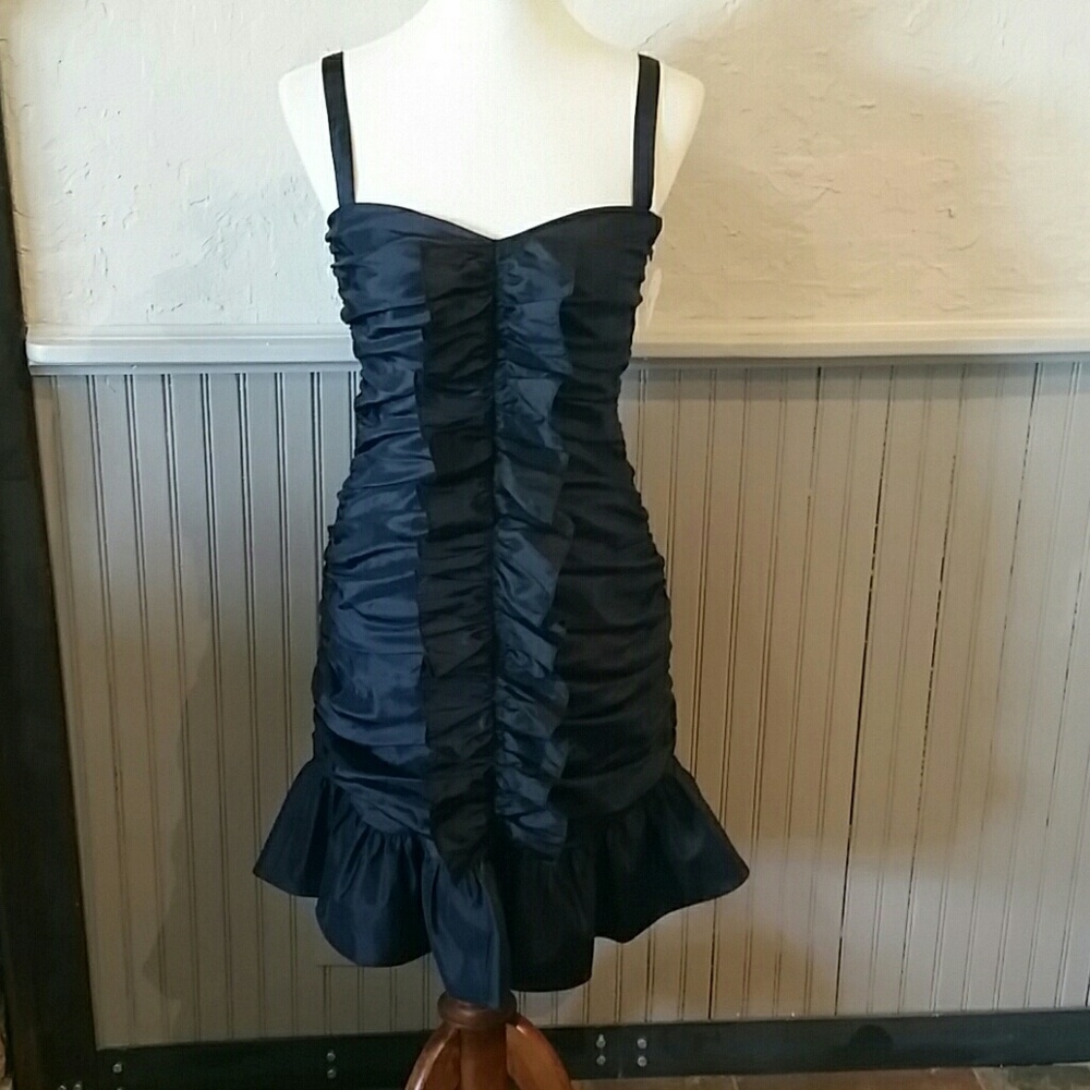 💕Democracy* Black Dress
